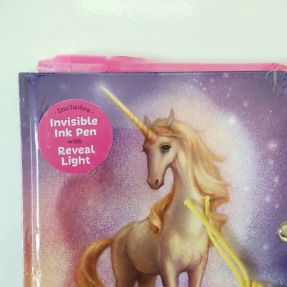 Journal with lock and invisible pen - Picture 2 of 4